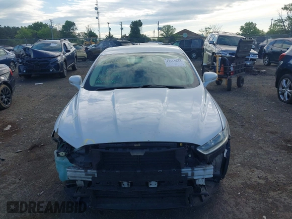 2013 Ford Fusion SE with VIN 3FA6P0H73DR382057, listed as a IAAI auction lot 42119655 with 170,833 mi miles and . Bid and sale history available at carsss.com. Image 13.