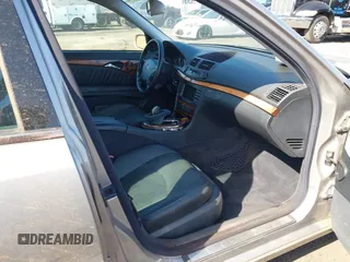 2004 Mercedes-Benz E-Class 5.0L with VIN WDBUF70J04A521526, listed as a IAAI auction lot 41524822 with Not Provided miles. Bid and sale history available at carsss.com. Image 5.