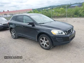 2013 Volvo XC60 T6 with VIN YV4902DZ2D2405330, listed as a IAAI auction lot 42761237 with 125,682 mi miles and . Bid and sale history available at DreamBid. Image 1.