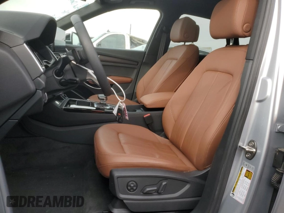 2023 Audi Q5 S line Premium z VIN WA1GAAFY3P2155990, wystawiony jako Copart lot #42785974 z przebiegiem Nie podano mil oraz Szkoda całkowita • Salvage title. Historia ofert i sprzedaży dostępna na DreamBid. Obrazek 7.