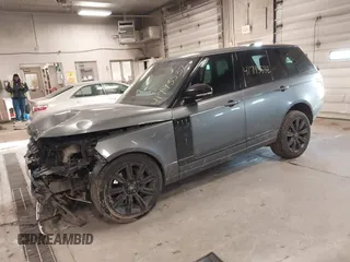 2019 Land Rover Range Rover с VIN SALGS2RE1KA538215, выставлен на аукционе IAAI как лот 41793532 с пробегом 74 548 миль миль и . История ставок и продаж доступна на DreamBid. Изображение 2.