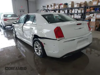 2015 Chrysler 300 Limited with VIN 2C3CCAAG1FH930942, listed as a IAAI auction lot 40791373 with 175,775 mi miles. Bid and sale history available at carsss.com. Image 3.