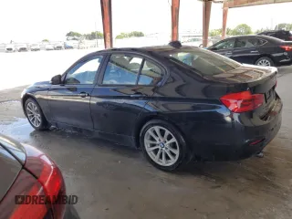 2018 BMW 3 Series 320i with VIN WBA8A9C59JAH13373, listed as a Copart auction lot 52910505 with 55,016 mi miles and Salvage Title. Bid and sale history available at carsss.com. Image 2.