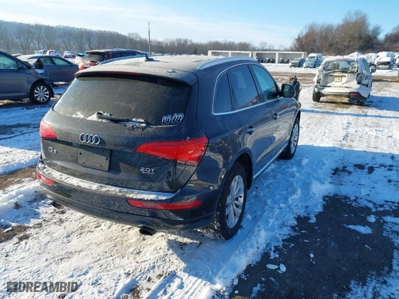 2016 Audi Q5 Premium with VIN WA1C2AFP0GA014643, listed as a IAAI auction lot 41389207 with 122,414 mi miles. Bid and sale history available at carsss.com. Image 4.
