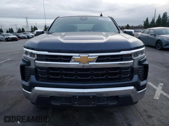 2022 Chevrolet Silverado 1500 LT with VIN 1GCPACEK5NZ630252, listed as a Copart auction lot 82709634 with 33,954 mi miles and Salvage Title. Bid and sale history available at carsss.com. Image 5.
