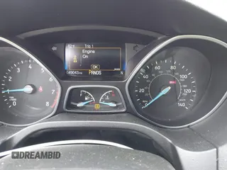 2016 Ford Focus SE with VIN 1FADP3F24GL249455, listed as a IAAI auction lot 40421121 with 49,043 mi miles. Bid and sale history available at carsss.com. Image 7.