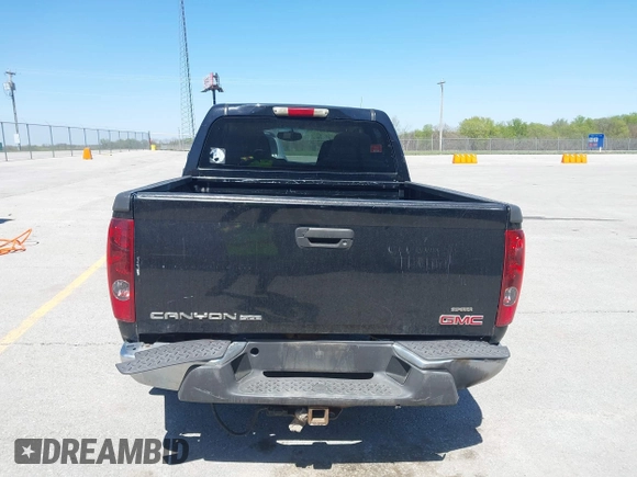 2005 GMC Canyon 1SB SLE Z85 with VIN 1GTDT136658200811, listed as a IAAI auction lot 42040808 with 188,307 mi miles. Bid and sale history available at carsss.com. Image 16.