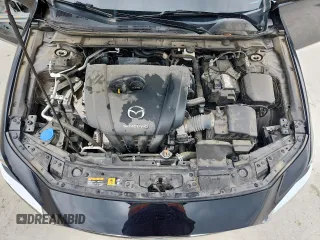 2022 Mazda 3 S with VIN 3MZBPAAL7NM304933, listed as a Copart auction lot 60727995 with 27,642 mi miles and Salvage title. Bid and sale history available at DreamBid. Image 11.