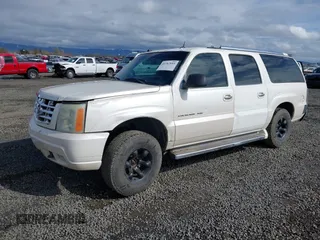 2005 Cadillac Escalade ESV z VIN 3GYFK66N05G126950, wystawiony jako IAAI lot #41767693 z przebiegiem 273 533 mil mil oraz . Historia ofert i sprzedaży dostępna na DreamBid. Obrazek 2.