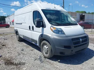 2015 Ram ProMaster Cargo with VIN 3C6TRVDG5FE501111, listed as a IAAI auction lot 42210016 with 208,038 mi miles. Bid and sale history available at carsss.com. Image 1.