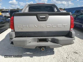 2005 Chevrolet Avalanche Z66 with VIN 3GNEC12Z35G227983, listed as a Copart auction lot 77965044 with 180,879 mi miles and Salvage Title. Bid and sale history available at carsss.com. Image 6.