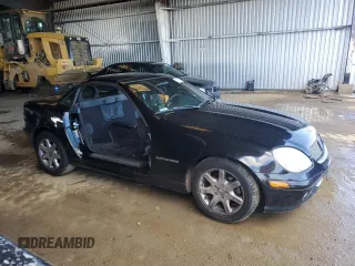 2001 Mercedes-Benz SLK 230 Kompressor z VIN WDBKK49F41F209482, wystawiony jako Copart lot #45523305 z przebiegiem Nie podano mil oraz Szkoda całkowita • Salvage title. Historia ofert i sprzedaży dostępna na DreamBid. Obrazek 4.