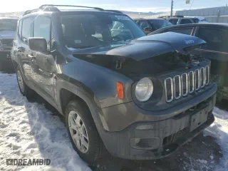 2017 Jeep Renegade Latitude with VIN ZACCJBBB1HPG59635, listed as a Copart auction lot 89309315 with 126,041 mi miles and Salvage Title. Bid and sale history available at carsss.com. Image 4.