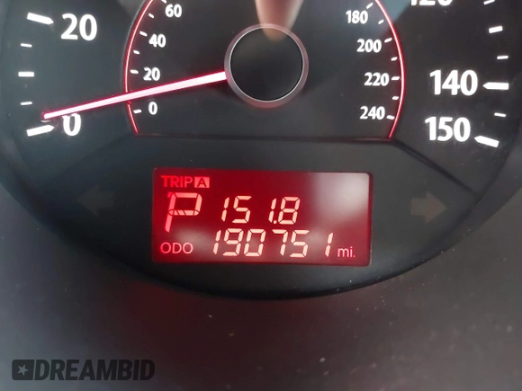 2011 Kia Sorento EX with VIN 5XYKU3A12BG076595, listed as a IAAI auction lot 41920914 with 190,751 mi miles. Bid and sale history available at carsss.com. Image 15.
