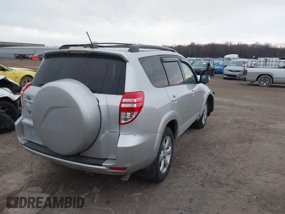 2009 Toyota RAV4 Ltd with VIN JTMBK31V09D003761, listed as a IAAI auction lot 41934227 with 141,823 mi miles. Bid and sale history available at carsss.com. Image 4.