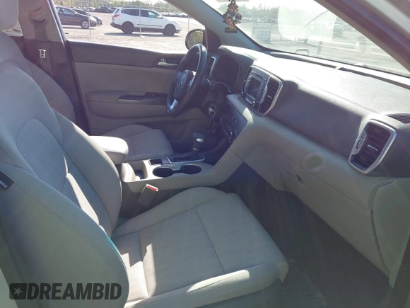 2017 Kia Sportage LX with VIN KNDPM3AC4H7194371, listed as a IAAI auction lot 41774995 with 110,720 mi miles. Bid and sale history available at carsss.com. Image 5.