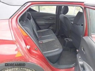 2018 Nissan Kicks SV с VIN 3N1CP5CU6JL504127, выставлен на аукционе IAAI как лот 42237627 с пробегом 72 253 миль миль и . История ставок и продаж доступна на DreamBid. Изображение 8.