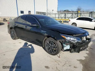 2020 Kia Optima LX with VIN 5XXGT4L34LG450269, listed as a Copart auction lot 83692374 with 100,464 mi miles and Non Repairable. Bid and sale history available at carsss.com. Image 4.