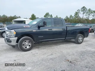 2019 Ram 2500 Tradesman with VIN 3C6UR4HJ3KG712732, listed as a IAAI auction lot 41501124 with 218,362 mi miles. Bid and sale history available at carsss.com. Image 14.