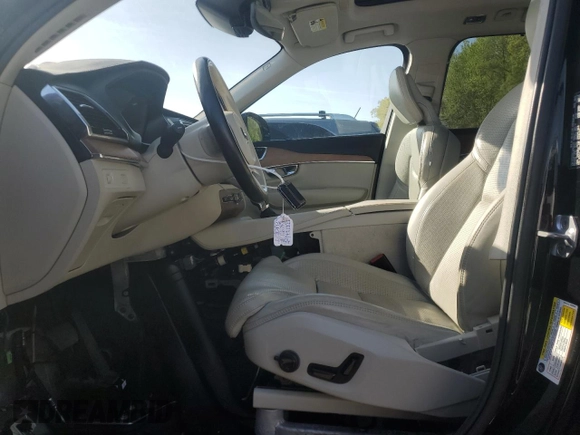 2016 Volvo XC90 T6 Inscription z VIN YV4A22PLXG1025175, wystawiony jako Copart lot #54695945 z przebiegiem 121 319 mil mil oraz Szkoda całkowita • Salvage title. Historia ofert i sprzedaży dostępna na DreamBid. Obrazek 7.