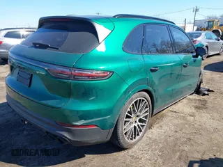 2022 Porsche Cayenne E-Hybrid Hybrid z VIN WP1AE2AY7NDA26826, wystawiony jako IAAI lot #41669548 z przebiegiem 22 644 mil mil oraz . Historia ofert i sprzedaży dostępna na DreamBid. Obrazek 4.