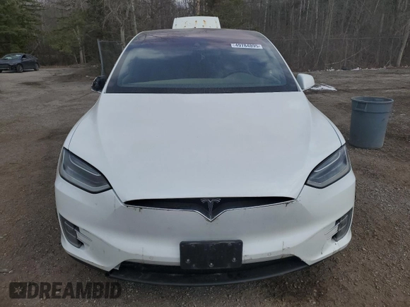 2016 Tesla Model X P90D with VIN 5YJXCAE48GF012383, listed as a Copart auction lot 49784895 with 0 mi miles and Salvage Title. Bid and sale history available at carsss.com. Image 5.