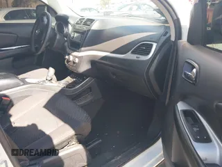 2014 Dodge Journey SXT with VIN 3C4PDCBG5ET126637, listed as a IAAI auction lot 41499125 with 165,107 mi miles. Bid and sale history available at carsss.com. Image 5.