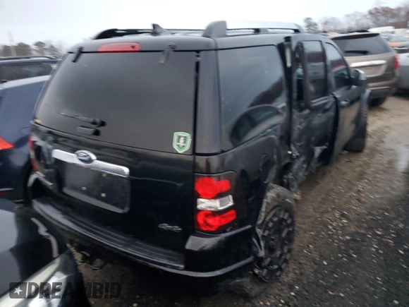 2010 Ford Explorer Limited with VIN 1FMEU7F86AUA30724, listed as a Copart auction lot 62395724 with Not Provided miles and Salvage Title. Bid and sale history available at carsss.com. Image 3.