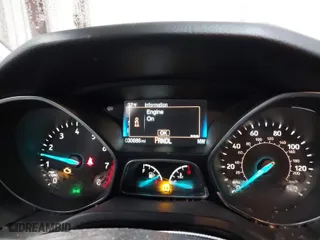 2018 Ford Focus SE with VIN 1FADP3F26JL312725, listed as a IAAI auction lot 41488559 with 30,686 mi miles. Bid and sale history available at carsss.com. Image 7.