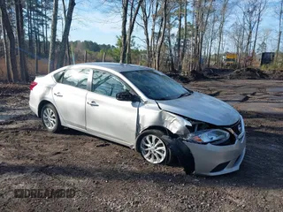 2017 Nissan Sentra SL с VIN 3N1AB7AP7HY231307, выставлен на аукционе IAAI как лот 41501697 с пробегом 66 787 миль миль и . История ставок и продаж доступна на DreamBid. Изображение 1.