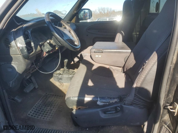 1998 Dodge Ram 1500 with VIN 1B7HF16Y7WS633175, listed as a Copart auction lot 82380274 with 236,009 mi miles and Salvage Title. Bid and sale history available at carsss.com. Image 7.