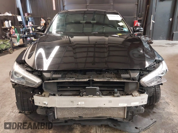 2019 Genesis G70 Advanced with VIN KMTG54LE6KU037582, listed as a IAAI auction lot 42099548 with 63,044 mi miles and . Bid and sale history available at DreamBid. Image 6.