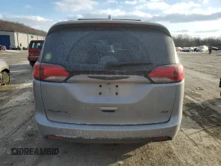 2020 Chrysler Pacifica Launch Edition with VIN 2C4RC3BG7LR289222, listed as a Copart auction lot 45941595 with 58,631 mi miles and Salvage title. Bid and sale history available at DreamBid. Image 6.