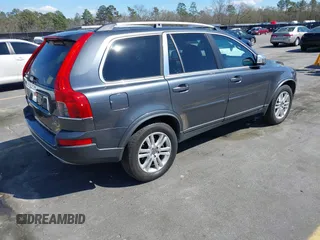 2008 Volvo XC90 V8 with VIN YV4CZ852681428492, listed as a IAAI auction lot 41770146 with 179,905 mi miles. Bid and sale history available at carsss.com. Image 4.