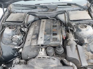 2001 BMW 5 Series 525iA with VIN WBADT43451GX20026, listed as a IAAI auction lot 41490075 with 141,700 mi miles. Bid and sale history available at carsss.com. Image 10.