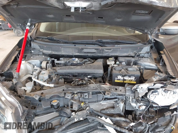 2020 Nissan Rogue SV with VIN KNMAT2MT2LP521776, listed as a IAAI auction lot 41792605 with 64,997 mi miles and . Bid and sale history available at carsss.com. Image 10.