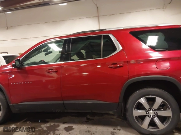 2018 Chevrolet Traverse LT Leather with VIN 1GNERHKW4JJ127820, listed as a IAAI auction lot 41603365 with 127,647 mi miles. Bid and sale history available at carsss.com. Image 15.