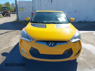 2013 Hyundai Veloster w/Gray Int with VIN KMHTC6AD8DU093272, listed as a IAAI auction lot 40407768 with 91,038 mi miles and . Bid and sale history available at DreamBid. Image 12.