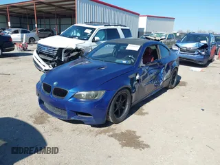 2009 BMW M3 с VIN WBSWD93589P361242, выставлен на аукционе IAAI как лот 41454276 с пробегом 153 175 миль миль и . История ставок и продаж доступна на DreamBid. Изображение 17.