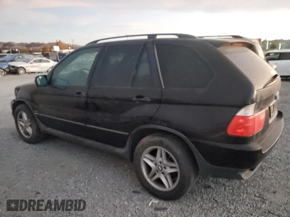 2002 BMW X5 4.4i with VIN 5UXFB33572LH32061, listed as a Copart auction lot 81917514 with 0 mi miles and Salvage Title. Bid and sale history available at carsss.com. Image 2.