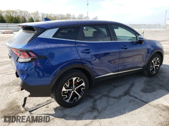 2024 Kia Sportage EX with VIN 5XYK33DF5RG177523, listed as a Copart auction lot 53951615 with 16,573 mi miles and Salvage Title. Bid and sale history available at carsss.com. Image 3.