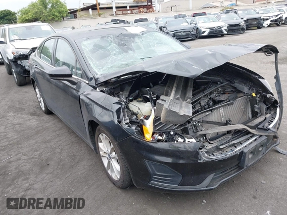 2020 Ford Fusion SE with VIN 3FA6P0LU9LR140840, listed as a IAAI auction lot 42182056 with 35,542 mi miles and . Bid and sale history available at DreamBid. Image 1.