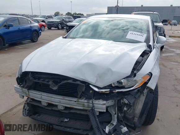 2016 Ford Fusion SE with VIN 3FA6P0H73GR358152, listed as a IAAI auction lot 41215591 with 186,481 mi miles. Bid and sale history available at carsss.com. Image 13.