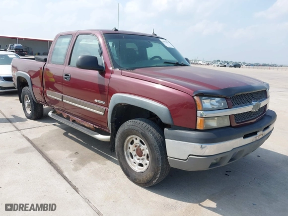 2003 Chevrolet Silverado 2500 LT with VIN 1GCGK29U23Z223490, listed as a IAAI auction lot 41936079 with NaN miles. Bid and sale history available at carsss.com. Image 1.