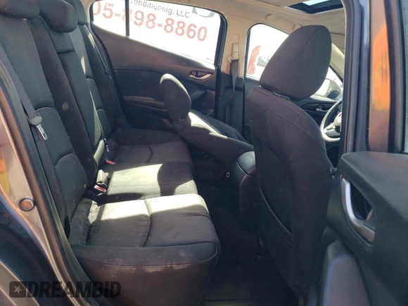 2015 Mazda Mazda3 i Touring with VIN JM1BM1V78F1222426, listed as a Copart auction lot 43744905 with 140,471 mi miles and Salvage Title. Bid and sale history available at carsss.com. Image 10.