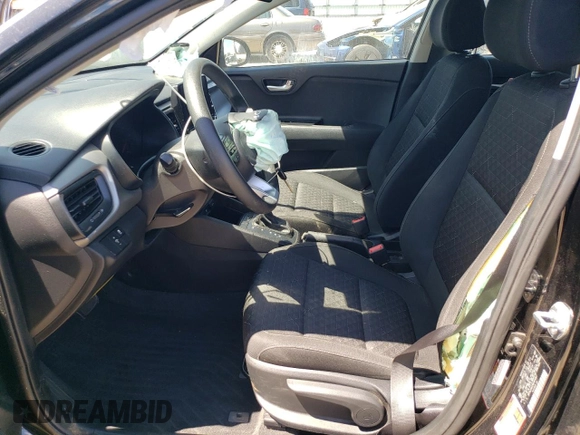 2022 Kia Rio S with VIN 3KPA24AD2NE463067, listed as a Copart auction lot 57944294 with 77,382 mi miles and Non Repairable. Bid and sale history available at DreamBid. Image 7.