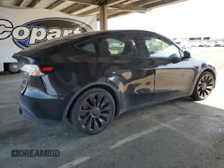 2022 Tesla Model Y Performance with VIN 7SAYGDEF5NF339965, listed as a Copart auction lot 62187545 with 93,156 mi miles and Salvage title. Bid and sale history available at DreamBid. Image 3.