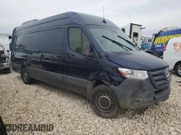 2022 Mercedes-Benz Sprinter with VIN W1Y4EDHYXNT107286, listed as a Copart auction lot 44688725 with Not Provided miles and Salvage Title. Bid and sale history available at DreamBid. Image 4.