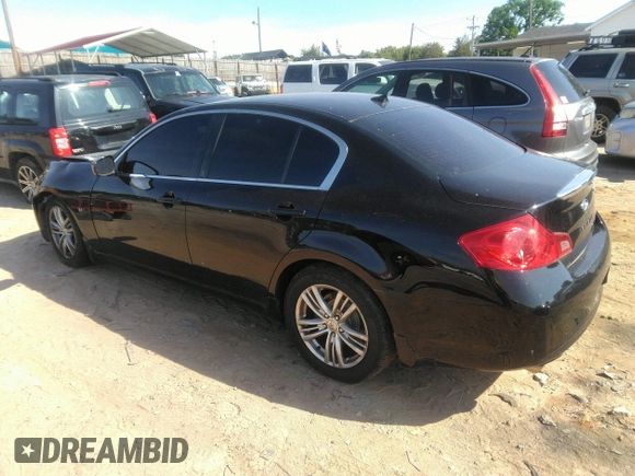 2015 Infiniti Q40 with VIN JN1CV6AP2FM501201, listed as a IAAI auction lot 42139939 with 188,168 mi miles. Bid and sale history available at carsss.com. Image 3.