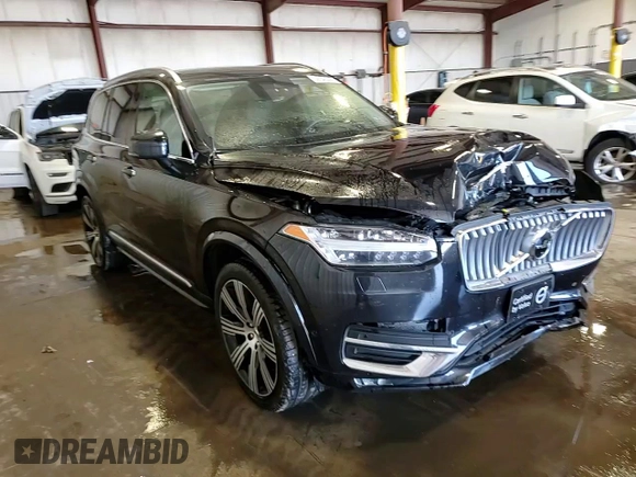 2021 Volvo XC90 Inscription with VIN YV4A221L3M1769642, listed as a Copart auction lot 59743205 with 41,765 mi miles and Salvage title. Bid and sale history available at DreamBid. Image 15.